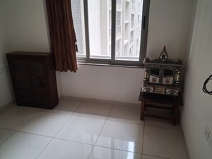 Room in 3 BHK Apartment at Shela – for Rent