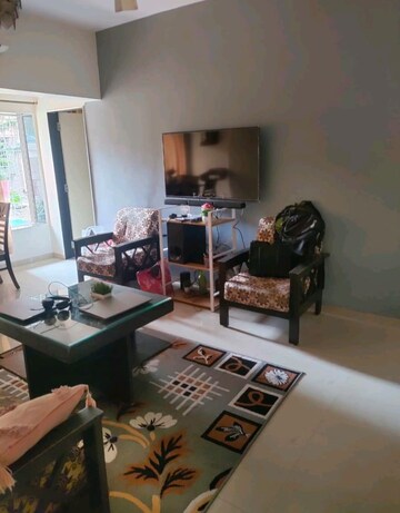 Living Room in 2 BHK Apartment at Park View Andheri, Andheri West – for Rent