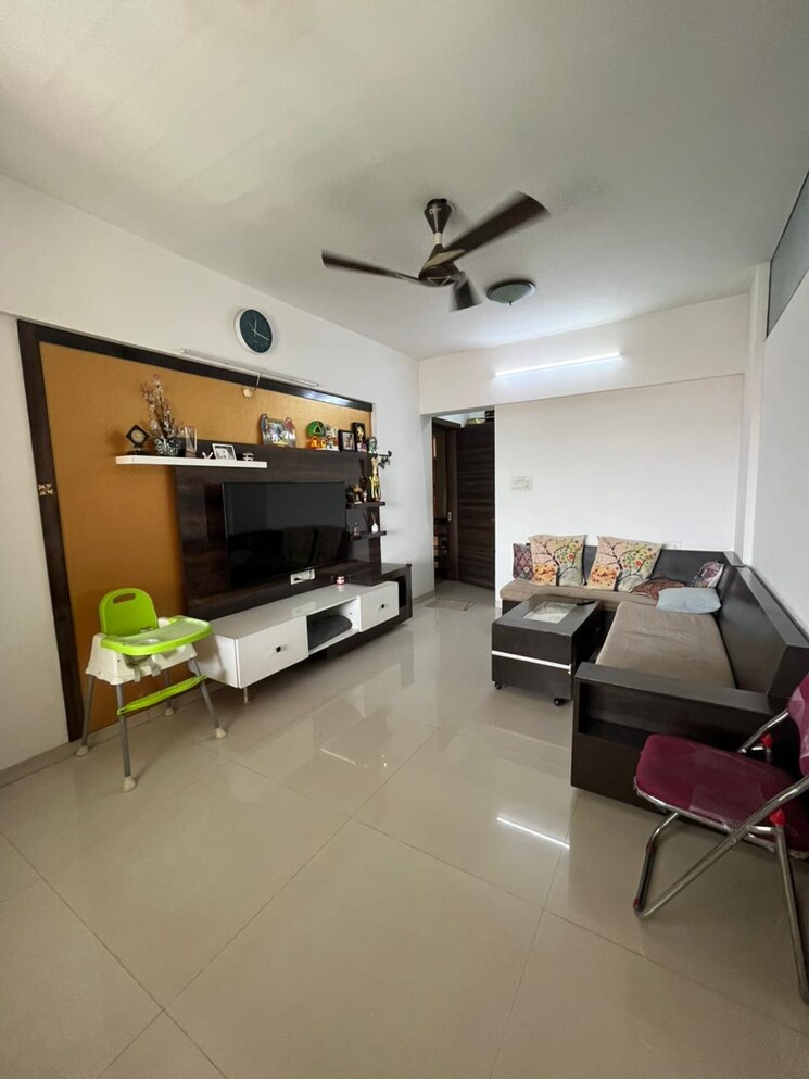 Living Room, sukhwani-celaeno 2.5 Bedroom 1150 Sq.Ft. Apartment In Pimple Saudagar Pune 9536638