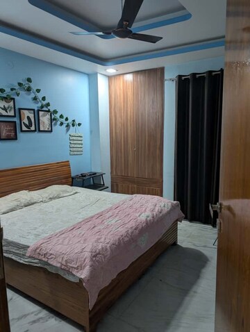 Bedroom in 2 BHK Builder Floor at Huda CGHS, Sector 56 – for Rent