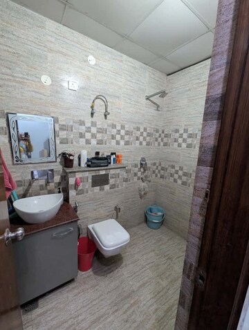 Master Bedroom in 2 BHK Builder Floor at Huda CGHS, Sector 56 – for Rent