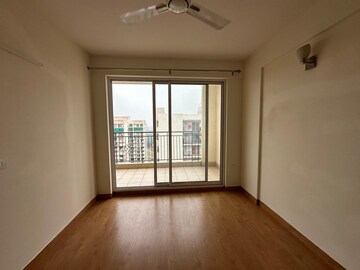 Room in 3 BHK Apartment at Bestech Park View Sanskruti, Sector 92 – for Sale