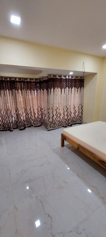 Furnished Amenities in 3 BHK Apartment at Sunny Side Apartment, Andheri West – for Rent