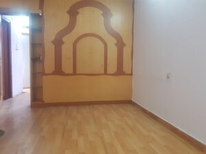 Room in 1 RK Apartment at Ansal Neelpadam , Vaishali Extension – for Rent