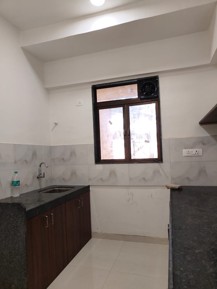 Kitchen, versova 2 Bedroom 735 Sq.Ft. Apartment In Versova Mumbai 9536817