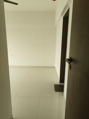 Bathroom in 3 BHK Apartment at Icon Sterling Towers, Baner – for Rent