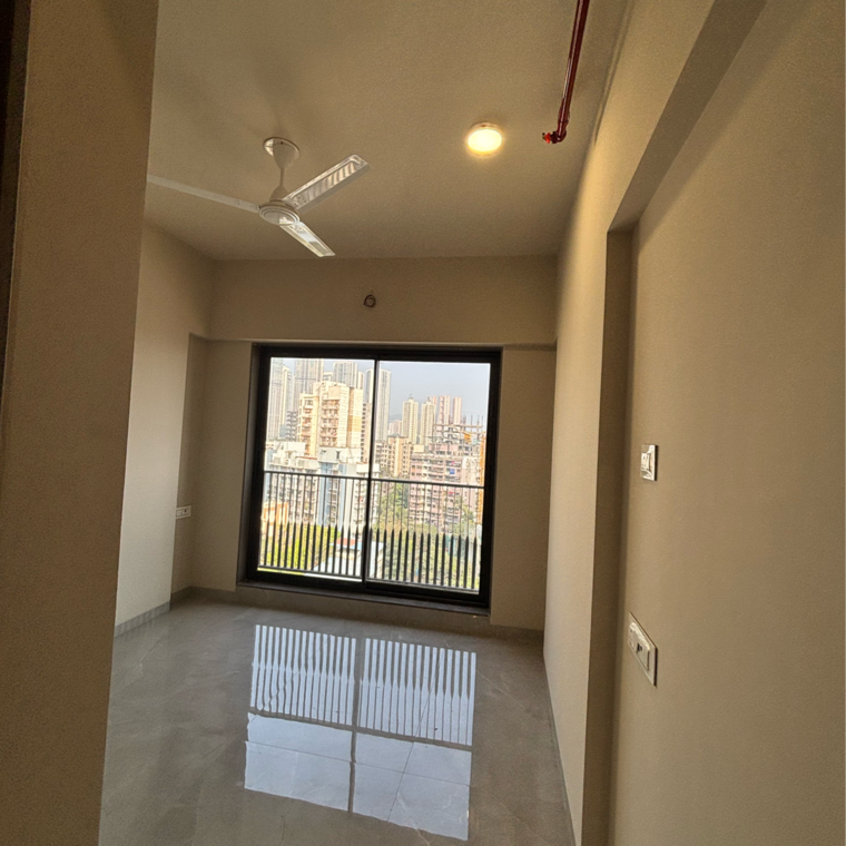 Room, goregaon east 1 Bedroom 422 Sq.Ft. Apartment In Goregaon East Mumbai 9536889