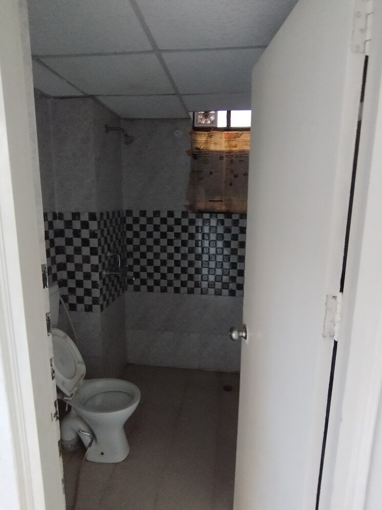 Bathroom, signature-global-synera 2 Bedroom 598 Sq.Ft. Apartment In Sector 81 Gurgaon 9536923