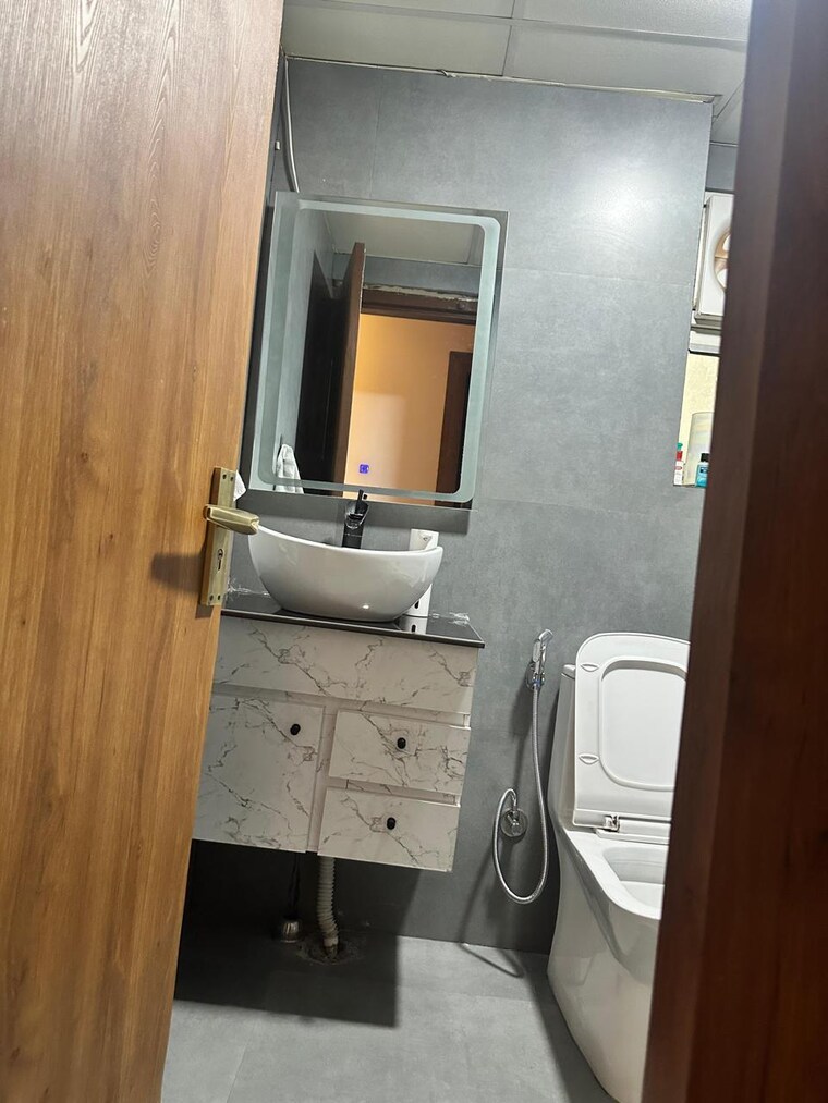 Attached Bathroom, wave-dream-homes 2 Bedroom 808 Sq.Ft. Apartment In Wave City Ghaziabad 9536994