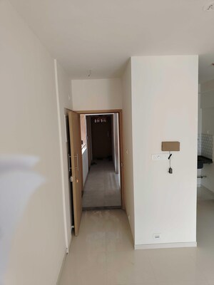 Room in 2 BHK Apartment at Mahalunge – for Rent