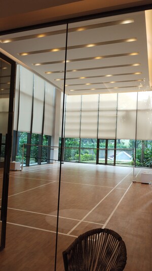 Room in 4 BHK Apartment at Adani Ten BKC, Bandra East – for Sale