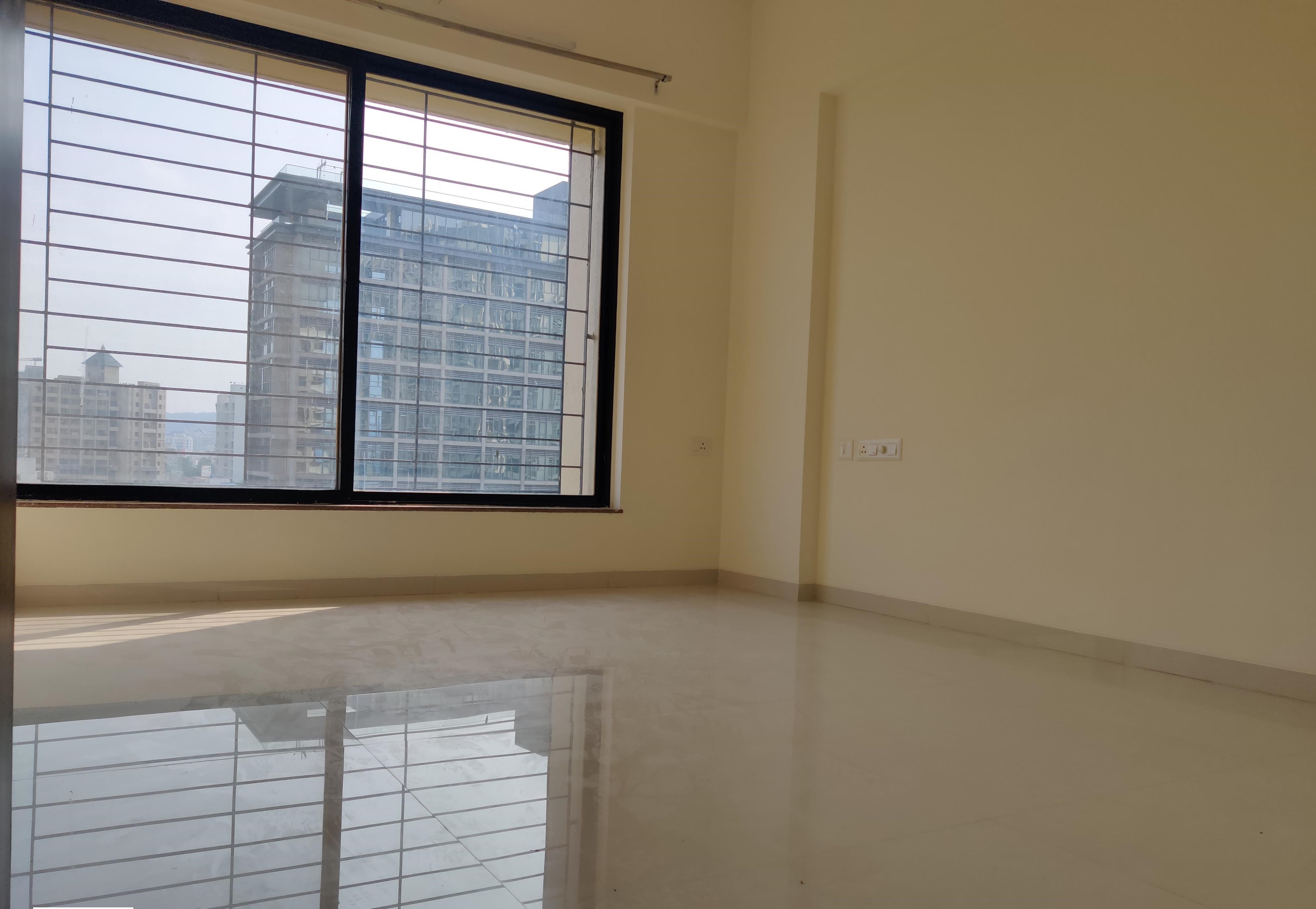 3 BHK + Servant Room Apartment For Rent in Park Express
