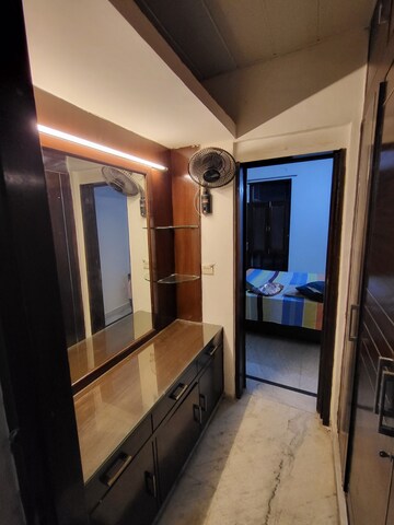 Kitchen in 3 BHK Apartment at DLF Building 10, Dlf Phase ii – for Rent