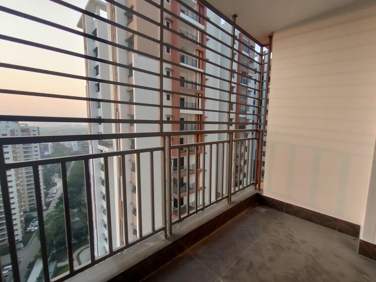 Balcony, aparna-sarovar 3 Bedroom 1740 Sq.Ft. Apartment In Nallagandla Hyderabad 9537042