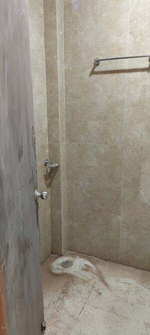 Bathroom in 2 BHK Independent House at Gomti Nagar – for Rent