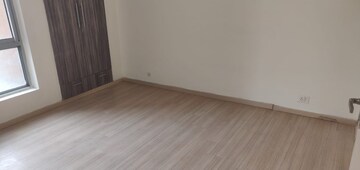 Room in 2 BHK Apartment at Pioneer Park Araya, Sector 62 – for Sale