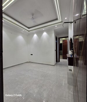 1 BHK Builder Floor For Rent in Chattarpur