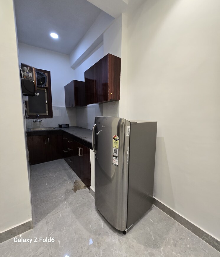 Kitchen, chattarpur 1 Bedroom 1000 Sq.Ft. Builder Floor In Chattarpur Delhi 9537277