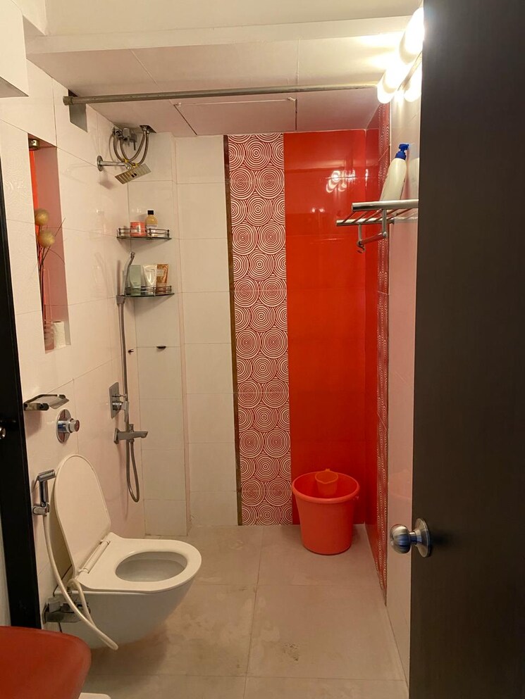 Bathroom, hiranandani-brentwood-mumbai 2 Bedroom 1295 Sq.Ft. Apartment In Powai Mumbai 9537258