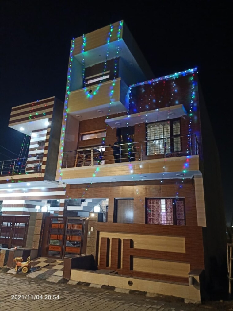 Nearby, dera bassi  900 Sq.Ft. Plot In Dera Bassi Mohali 9537248