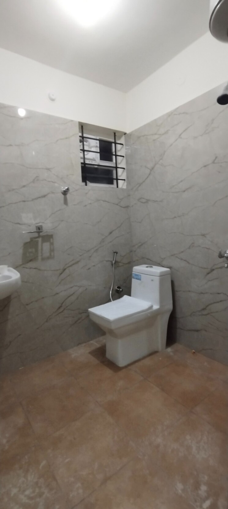 Attached Bathroom, hsr layout 3 Bedroom 2250 Sq.Ft. Builder Floor In Hsr Layout Bangalore 9537330