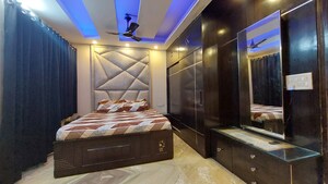 Master Bedroom in 2 BHK Builder Floor at Gujranwala Town – for Rent