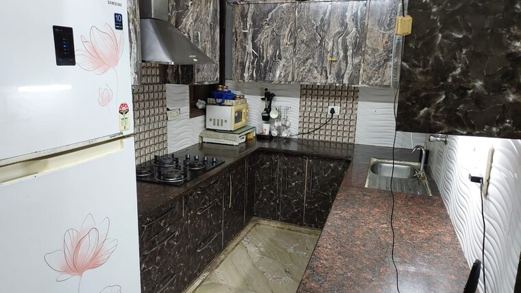 Kitchen, gujranwala town 2 Bedroom 900 Sq.Ft. Builder Floor In Gujranwala Town Delhi 9537415