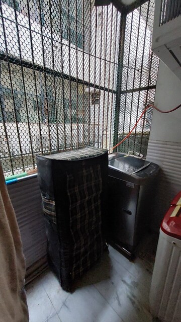 Balcony in 2 BHK Builder Floor at Gujranwala Town – for Rent