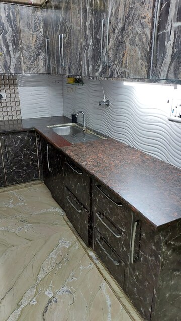 Kitchen in 2 BHK Builder Floor at Gujranwala Town – for Rent