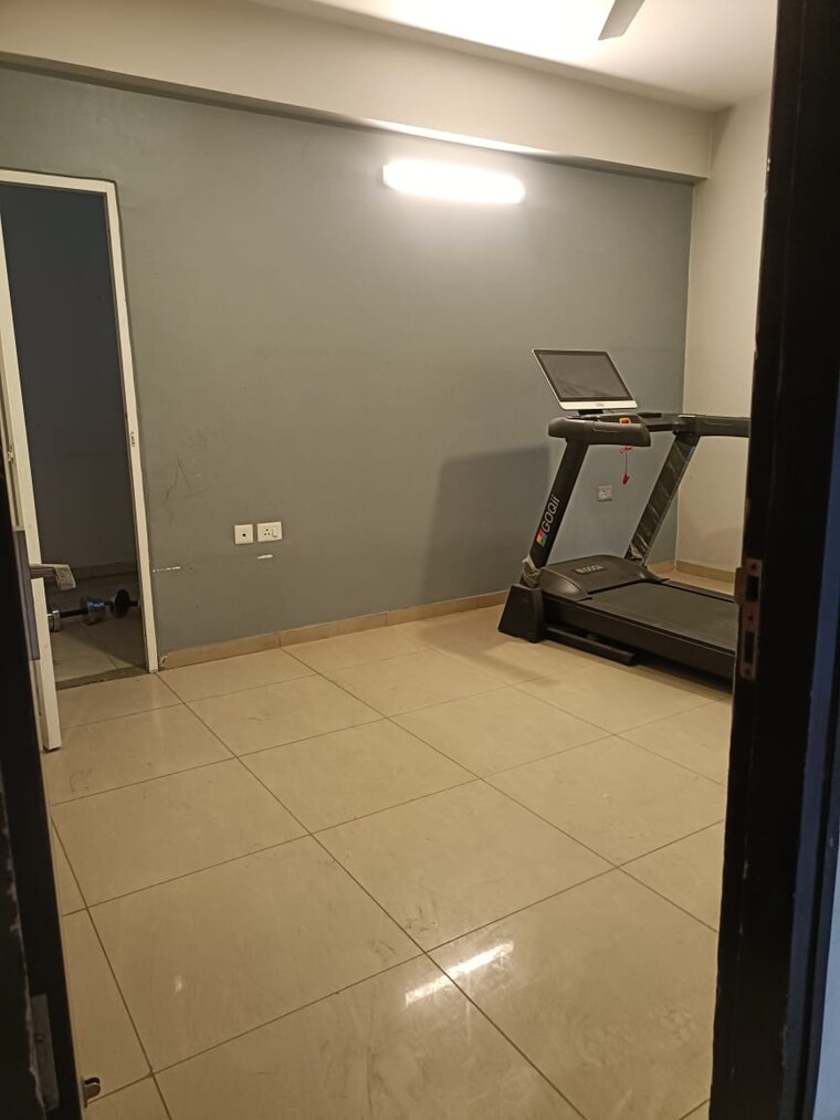 Bathroom, gulshan-ikebana 3.5 Bedroom 1995 Sq.Ft. Apartment In Sector 143 Noida 9537397