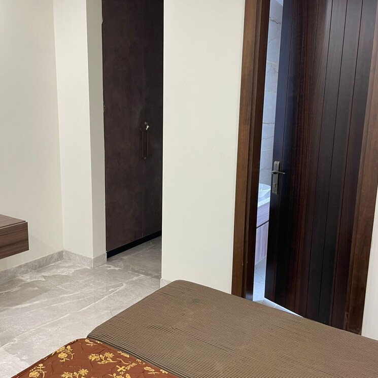 Bedroom, dlf-pink-town-house 4 Bedroom 2850 Sq.Ft. Builder Floor In Dlf City Phase 3 Gurgaon 9537482