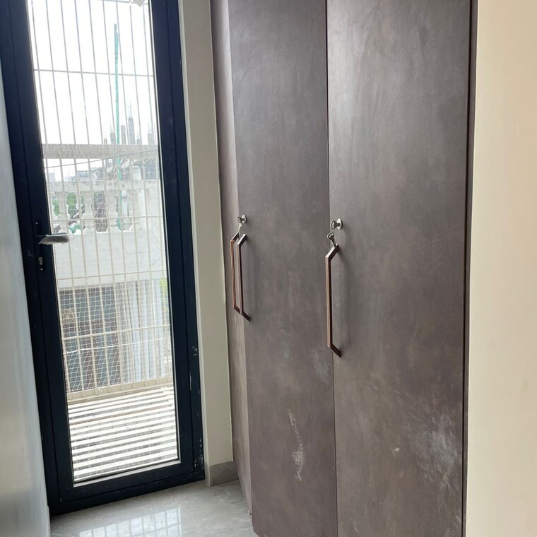 Bathroom, dlf-pink-town-house 4 Bedroom 2850 Sq.Ft. Builder Floor In Dlf City Phase 3 Gurgaon 9537482