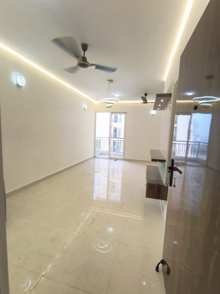 Bathroom, signature-the-millennia-3 2 Bedroom 661 Sq.Ft. Apartment In Sector 37d Gurgaon 9537500