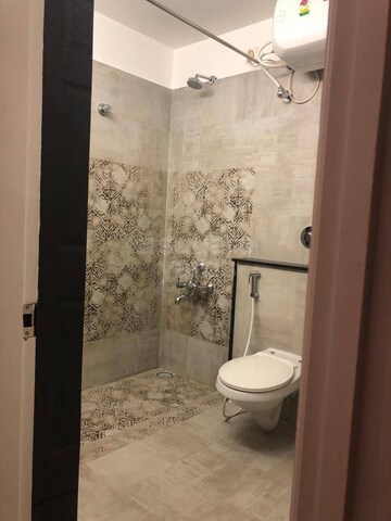 Bathroom in 3.5 BHK Villa at Richmond Premier, Richmond Road – for Rent