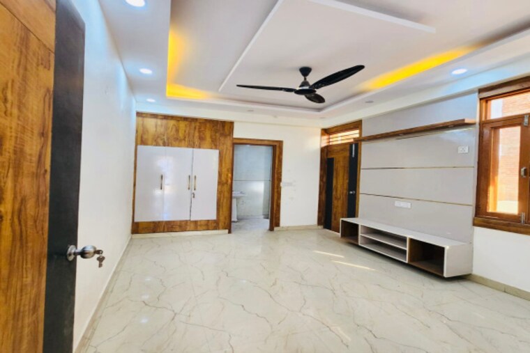 Room, industrial area 3 Bedroom 1580 Sq.Ft. Builder Floor In Industrial Area Ghaziabad 9537395