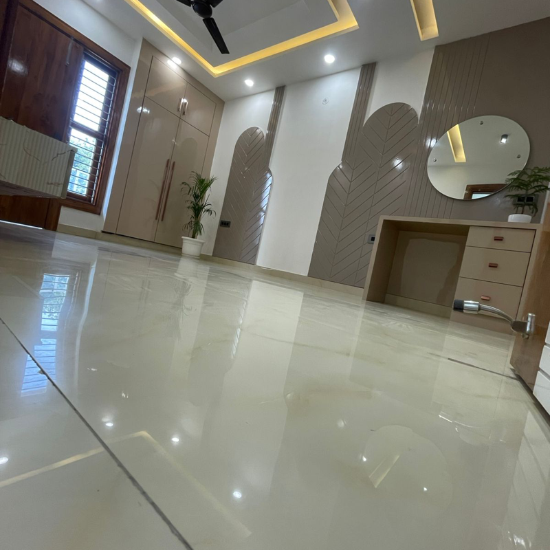 3 BHK + Servant Room 1350 Sq.Ft. Builder Floor in BPTP District 3