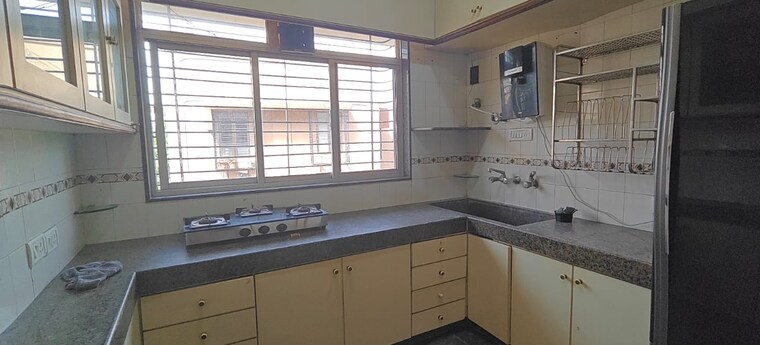 Kitchen, lokhandwala-harmony 2 Bedroom 1000 Sq.Ft. Apartment In Worli Mumbai 9537673