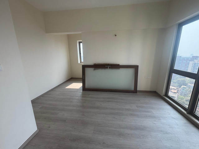 3 BHK 807 Sq.Ft. Apartment in Shreeji Solitaire Kandivali