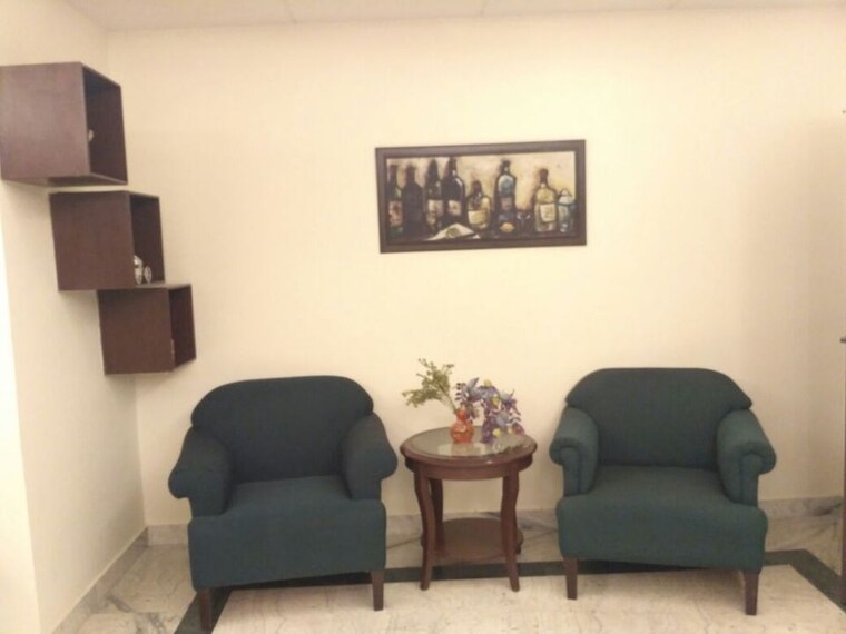 Living Room, safdarjung enclave 3 Bedroom 3000 Sq.Ft. Builder Floor In Safdarjung Enclave Delhi 9537605