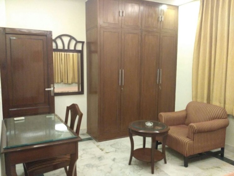 Living Room, safdarjung enclave 3 Bedroom 3000 Sq.Ft. Builder Floor In Safdarjung Enclave Delhi 9537605