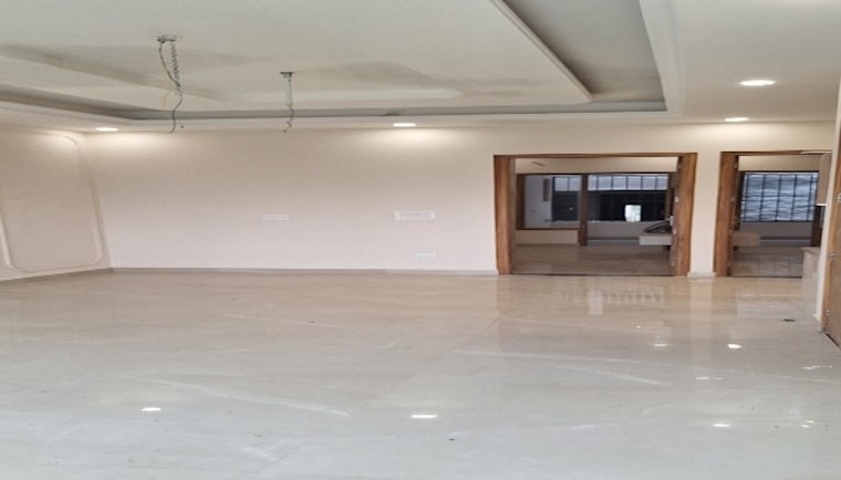 Room, ghazipur 4 Bedroom 127 Sq.Yd. Independent House In Ghazipur Zirakpur 9537661