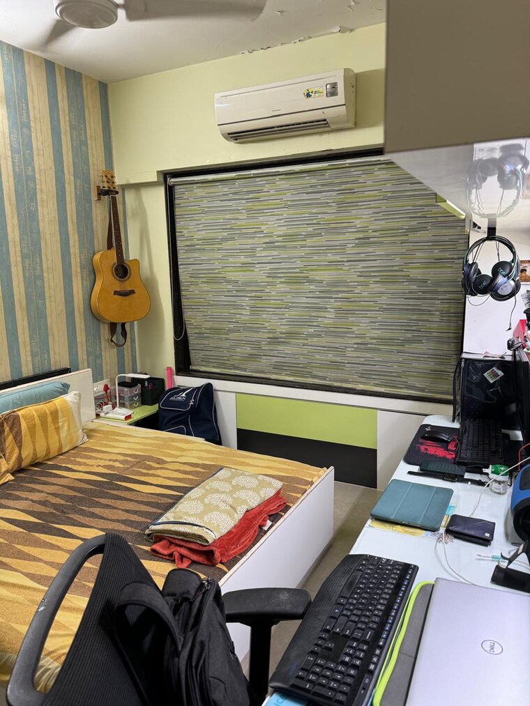 Bedroom, riddhi-garden 3 Bedroom 1000 Sq.Ft. Apartment In Malad East Mumbai 9537791