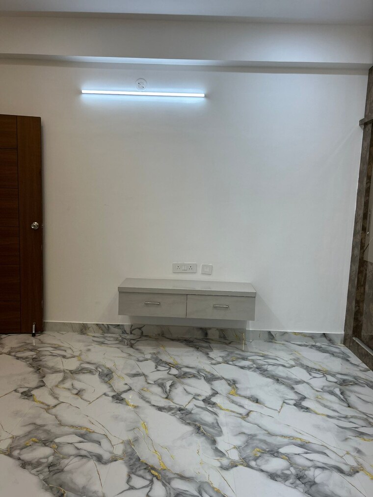 Room, manikonda 3 Bedroom 1700 Sq.Ft. Apartment In Manikonda Hyderabad 9537843