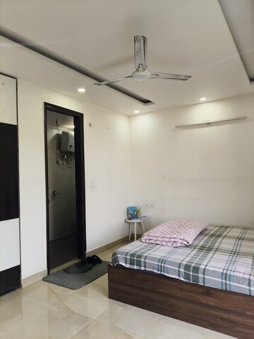 Bedroom in 4 BHK Builder Floor at Sushant Lok 3, Sector 57 – for Sale