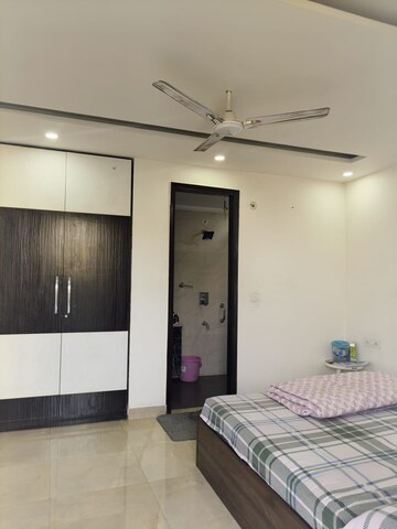 Bedroom in 4 BHK Builder Floor at Sushant Lok 3, Sector 57 – for Sale