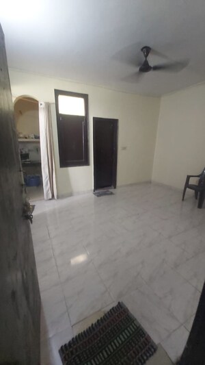 1.5 BHK Builder Floor For Rent in Mayur Vihar