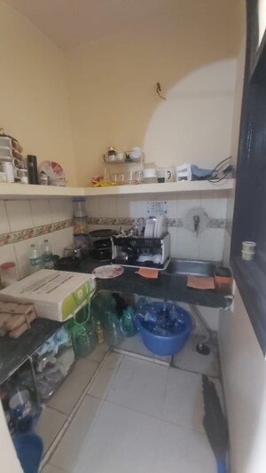 Master Bedroom in 1.5 BHK Builder Floor at Mayur Vihar – for Rent