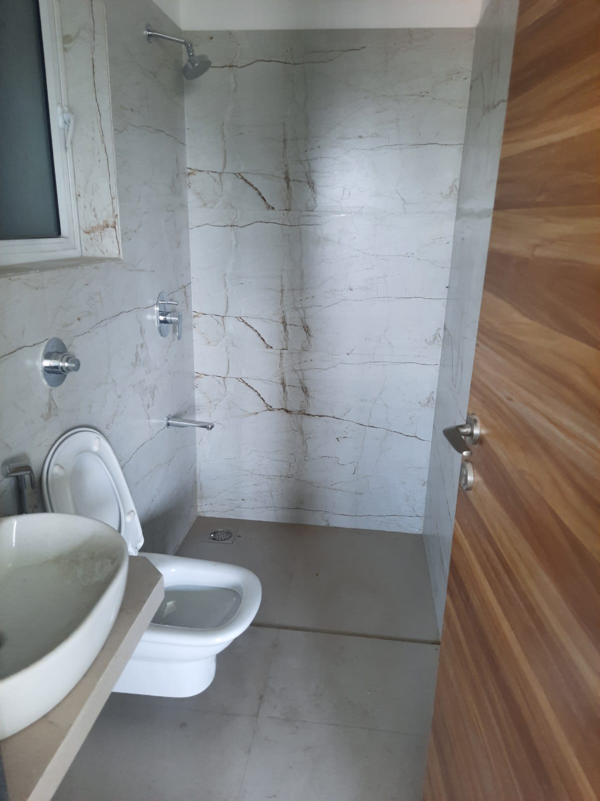 2 BHK 850 Sq.Ft. Apartment in Thapar Suburbia