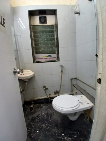 Bathroom in 4 BHK Apartment at Omkar Alta Monte, Malad East – for Sale