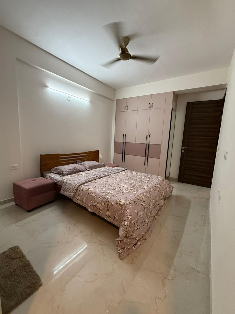 2.5 BHK Apartment For Sale in Smart World Gems